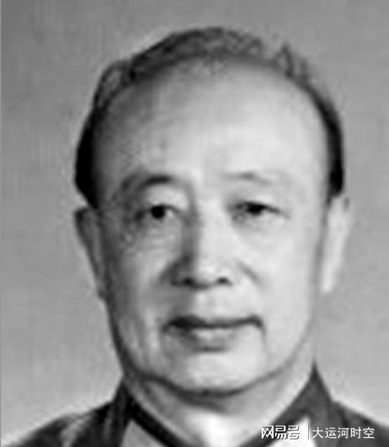 郑州配资平台 参谋长从正兵团职被拟降正军职，副司令：哪有这样使用干部的？